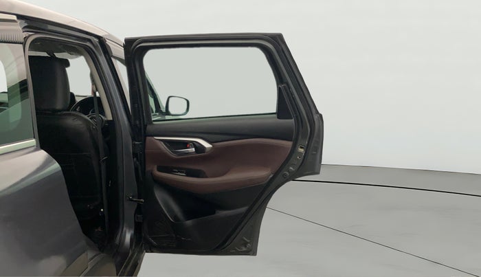 2023 Maruti Grand Vitara ZETA CNG, CNG, Manual, 66,534 km, RHS Rear Door