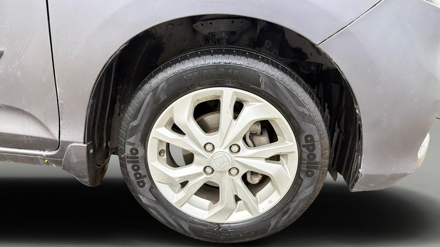 2018 Honda Amaze 1.2L I-VTEC V, Petrol, Manual, 64,538 km, Right Front Wheel