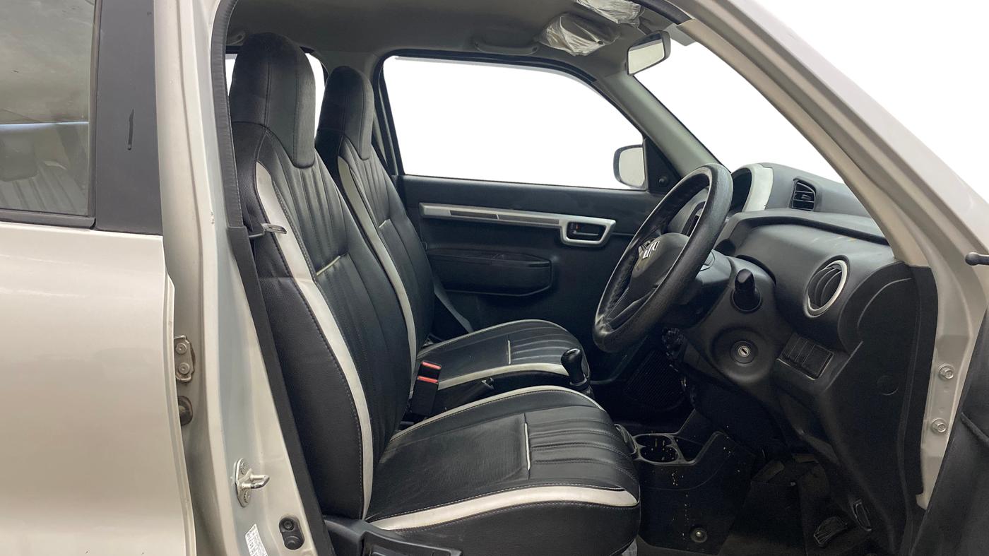 2020 Maruti S PRESSO VXI+, Petrol, Manual, 73,378 km, Right Side Front Door Cabin