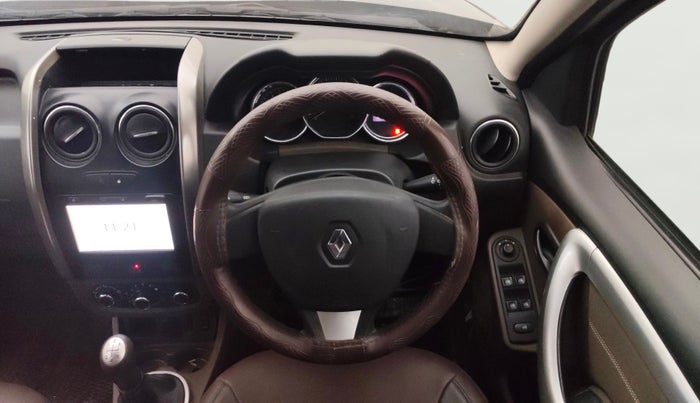 2019 Renault Duster RXS PETROL, Petrol, Manual, 57,795 km, Steering Wheel Close Up