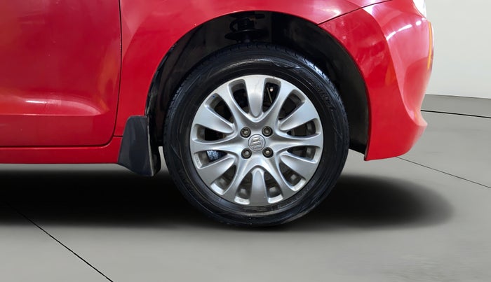 2017 Maruti Baleno ZETA PETROL 1.2, Petrol, Manual, 1,05,591 km, Right Front Wheel