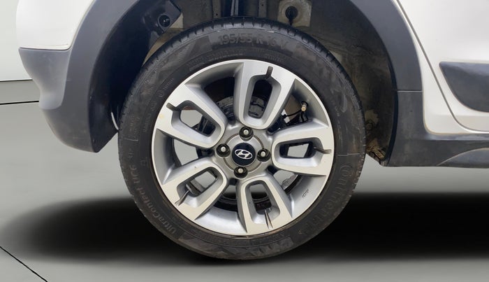 2016 Hyundai i20 Active 1.2 S, Petrol, Manual, 50,846 km, Right Rear Wheel