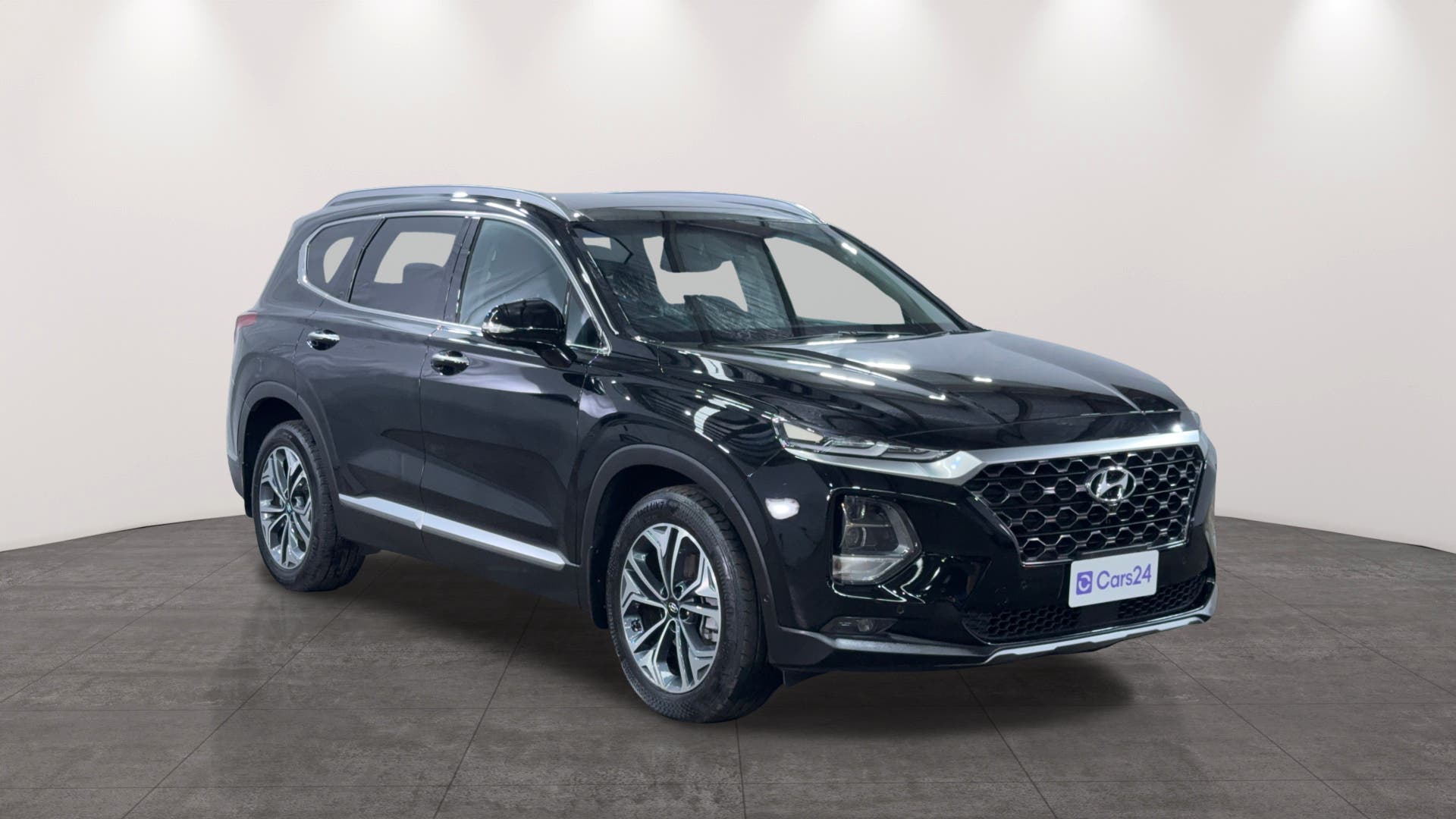 Hyundai Santa Fe image