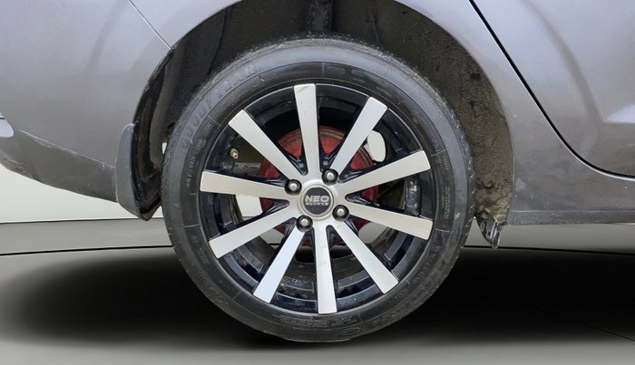 2023 Hyundai AURA SX 1.2 CNG, CNG, Manual, 78,017 km, Right Rear Wheel