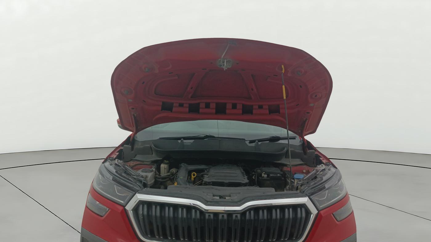 2021 Skoda KUSHAQ AMBITION 1.0L TSI AT, Petrol, Automatic, 70,775 km, Open Bonet