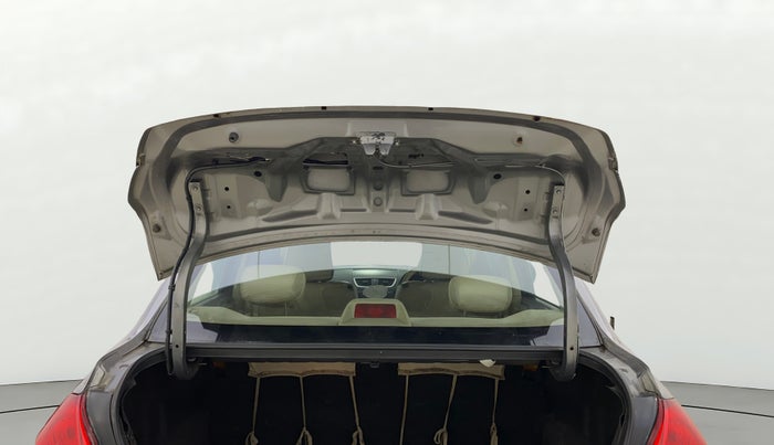 2013 Maruti Swift Dzire VXI, Petrol, Manual, 98,594 km, Boot Door Open