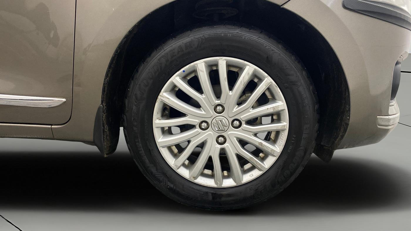 2019 Maruti Dzire ZXI, Petrol, Manual, 69,059 km, Right Front Wheel