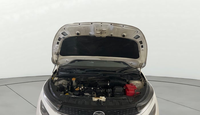 2020 Tata ALTROZ XZ PETROL, Petrol, Manual, 85,433 km, Open Bonet