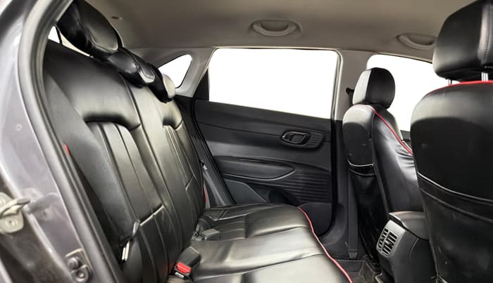 2023 Hyundai NEW I20 MAGNA 1.2 MT, CNG, Manual, 58,303 km, Right Side Rear Door Cabin