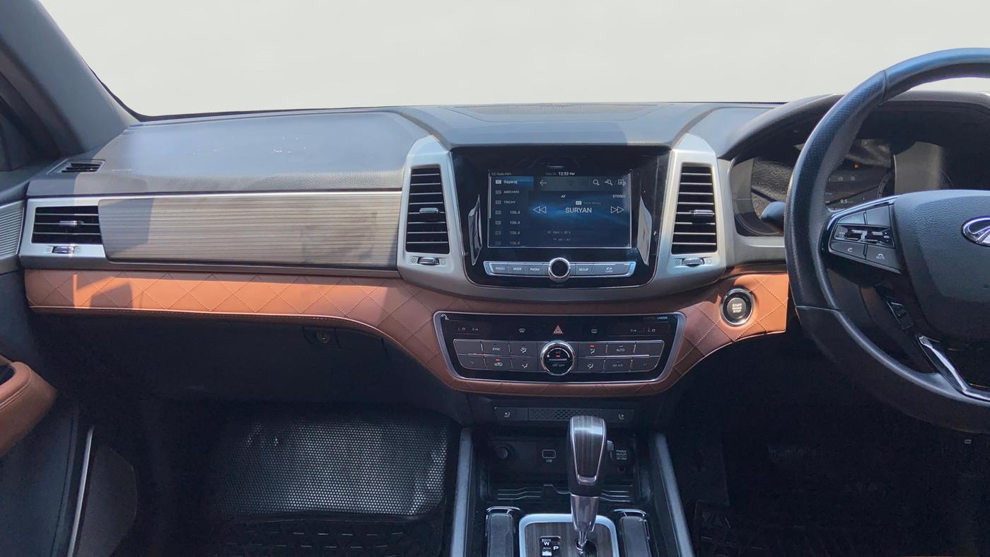 2019 Mahindra ALTURAS G4 4WD AT, Diesel, Automatic, 1,43,089 km, Air Conditioner