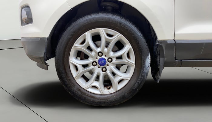 2016 Ford Ecosport TITANIUM 1.5L PETROL AT, Petrol, Automatic, 1,00,877 km, Left Front Wheel