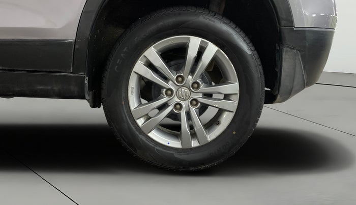 2017 Maruti Vitara Brezza ZDI, Diesel, Manual, 58,534 km, Left Rear Wheel