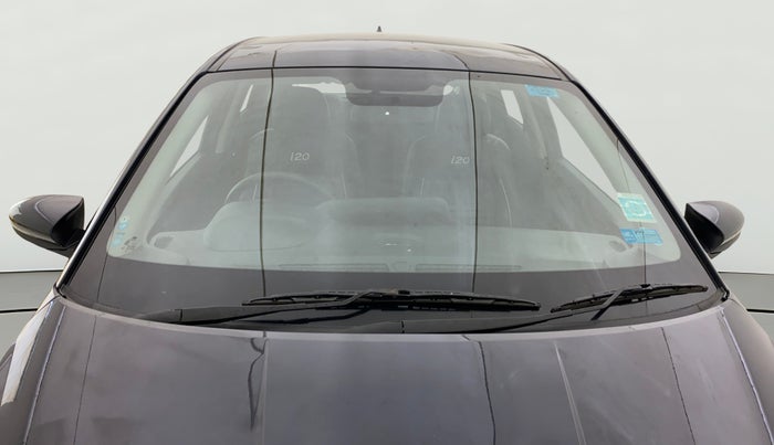 2023 Hyundai NEW I20 SPORTZ 1.2 MT, Petrol, Manual, 23,650 km, Front Windshield