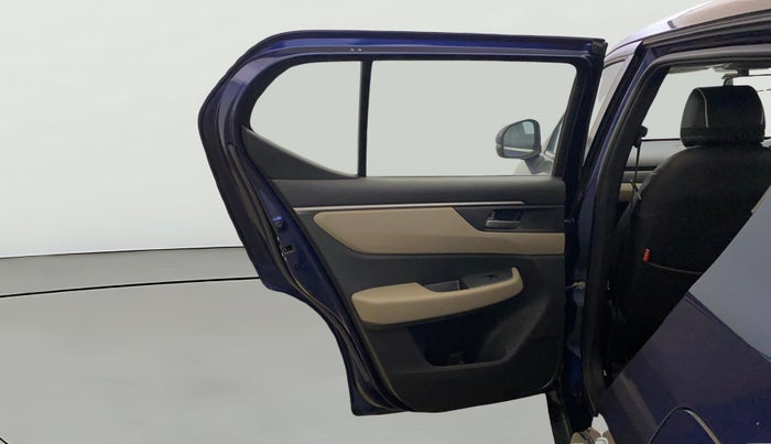 2024 Honda ELEVATE V MT, Petrol, Manual, 5,322 km, LHS Rear Door