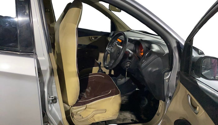 2014 Honda Brio V MT, Petrol, Manual, 79,294 km, Right Side Front Door Cabin