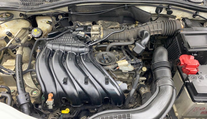 2019 Renault Duster RXS OPT CVT, Petrol, Automatic, 34,939 km, Engine View