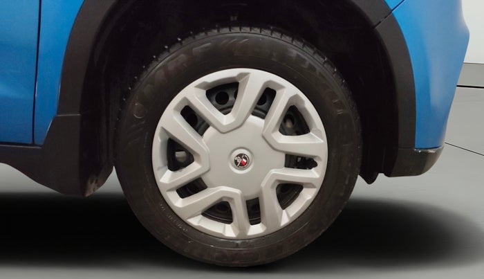 2017 Maruti Vitara Brezza VDI (O), Diesel, Manual, 1,32,540 km, Right Front Wheel