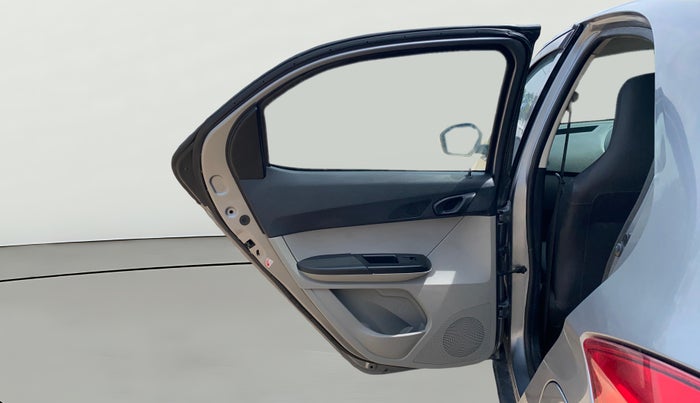 2019 Tata Tiago XT PETROL, Petrol, Manual, 50,828 km, LHS Rear Door