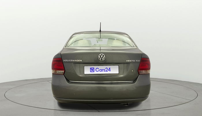 2014 Volkswagen Vento HIGHLINE DIESEL 1.6, Diesel, Manual, 80,634 km, Back/Rear