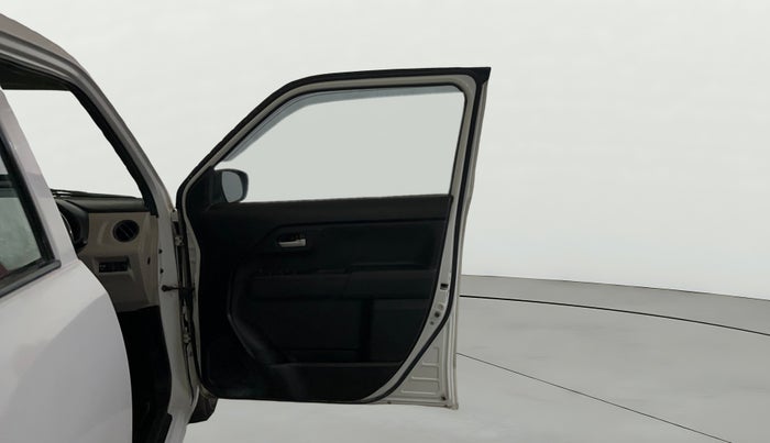 2022 Maruti New Wagon-R VXI CNG 1.0, CNG, Manual, 65,331 km, RHS Front Door