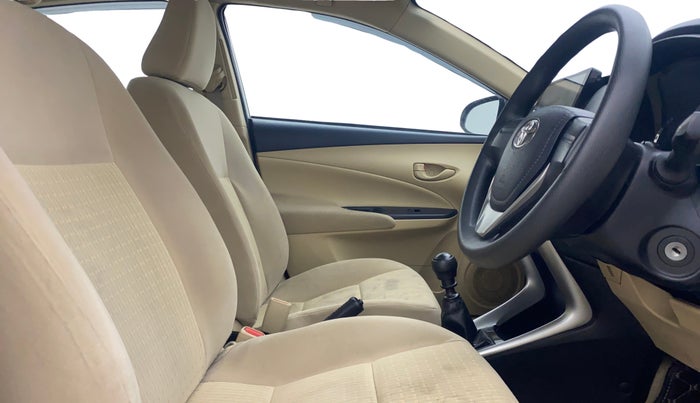 2021 Toyota YARIS J MT, Petrol, Manual, 42,024 km, Right Side Front Door Cabin