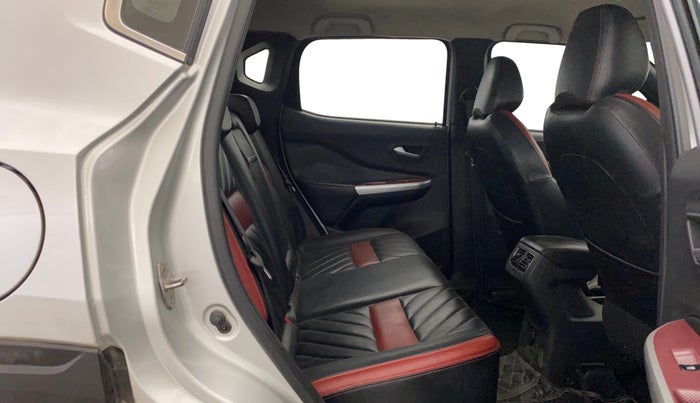 2021 Nissan MAGNITE XV PREMIUM, Petrol, Manual, 89,089 km, Right Side Rear Door Cabin