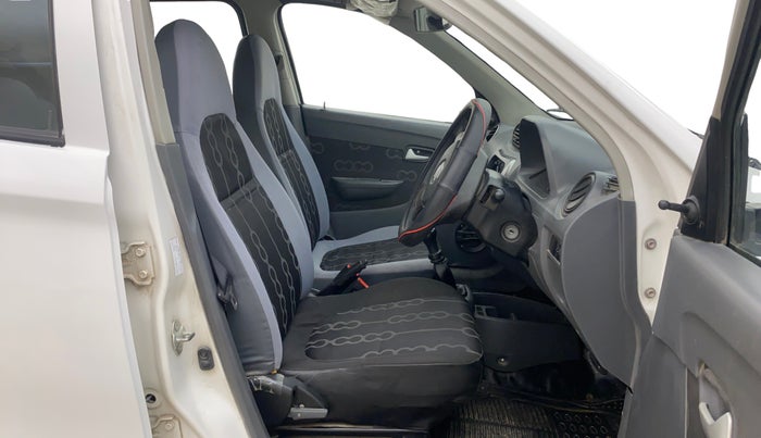 2014 Maruti Alto 800 LXI, Petrol, Manual, 1,40,596 km, Right Side Front Door Cabin