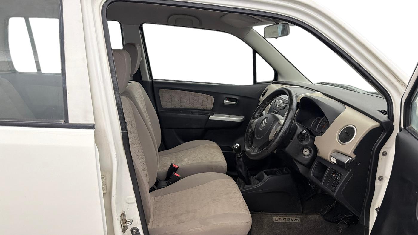 2016 Maruti Wagon R 1.0 VXI, Petrol, Manual, 53,739 km, Right Side Front Door Cabin