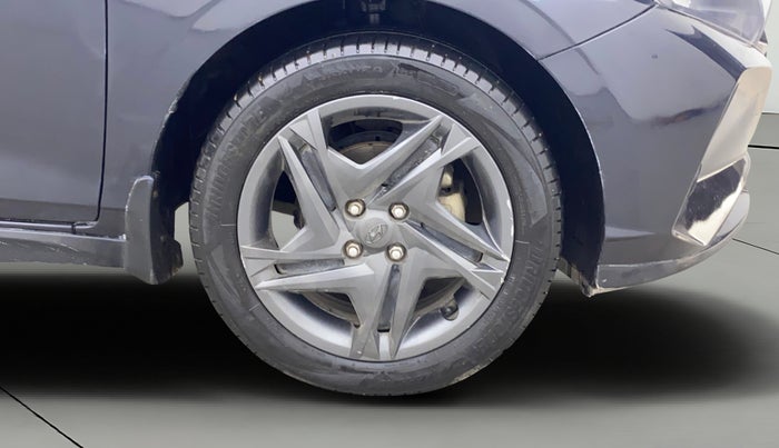 2022 Hyundai NEW I20 Sportz 1.2 IVT, Petrol, Automatic, 89,839 km, Right Front Wheel