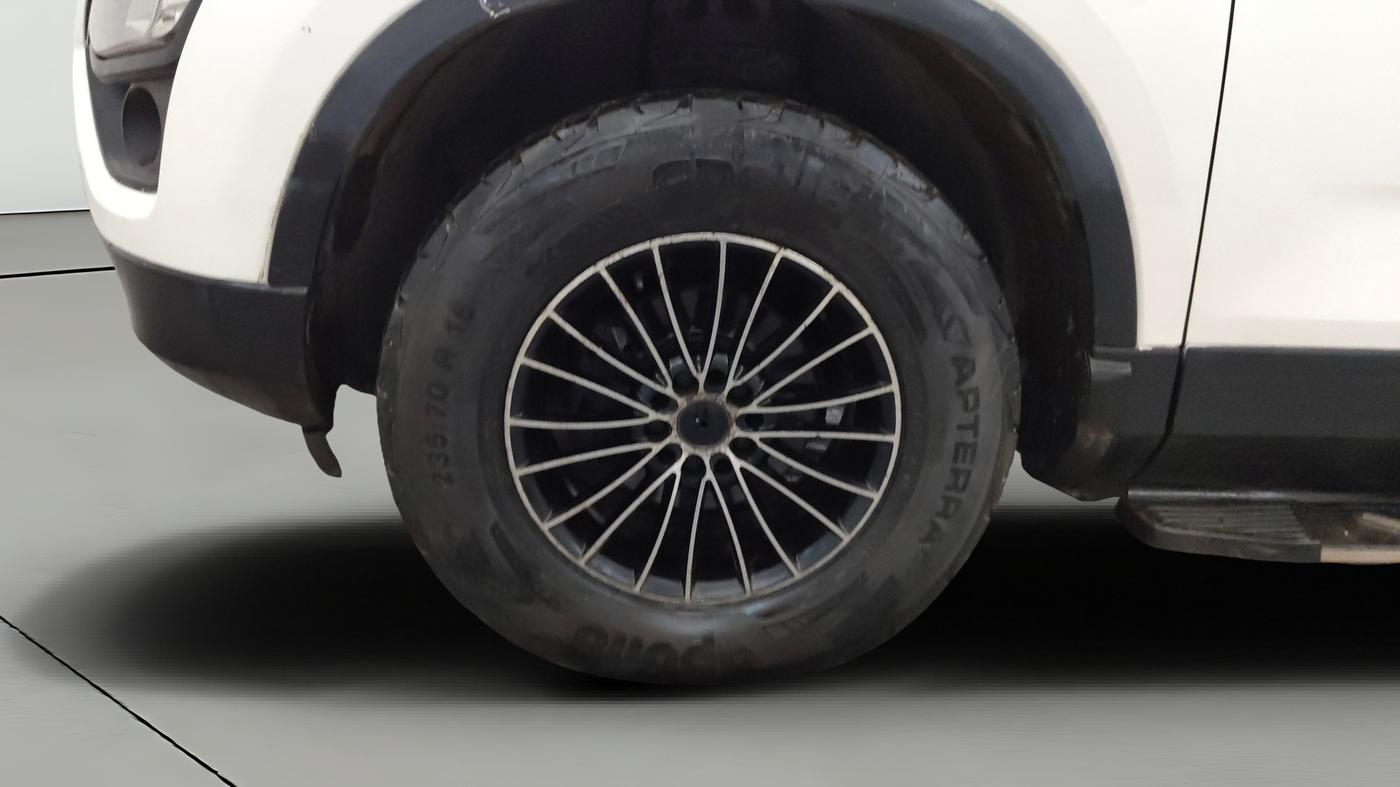 2019 Tata Harrier XM 2.0L KRYOTEC, Diesel, Manual, 1,21,599 km, Left Front Wheel