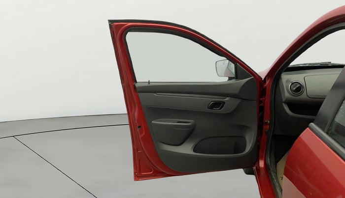 2015 Renault Kwid RXT 0.8, Petrol, Manual, 62,290 km, LHS Front Door