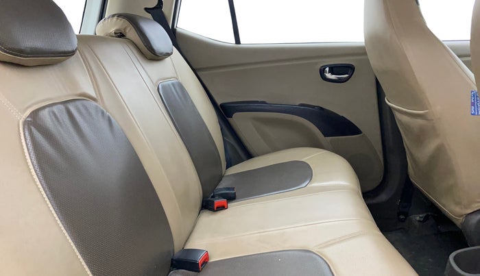 2013 Hyundai i10 SPORTZ 1.2, Petrol, Manual, 57,803 km, Right Side Rear Door Cabin