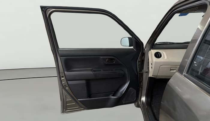 2021 Maruti New Wagon-R LXI CNG 1.0, CNG, Manual, 1,17,630 km, LHS Front Door