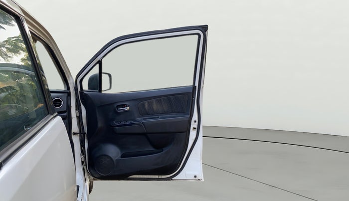 2013 Maruti Wagon R Stingray VXI, Petrol, Manual, 96,148 km, RHS Front Door