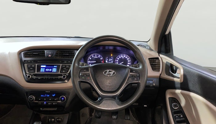 2015 Hyundai Elite i20 SPORTZ 1.2 (O), Petrol, Manual, 78,994 km, Steering Wheel Close Up
