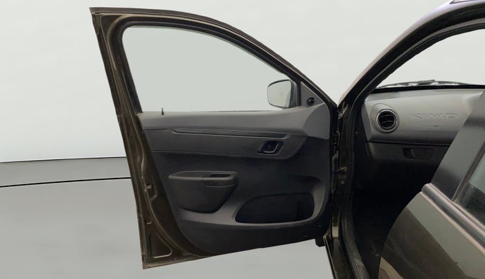 2021 Renault Kwid RXT 1.0 (O), Petrol, Manual, 36,060 km, LHS Front Door