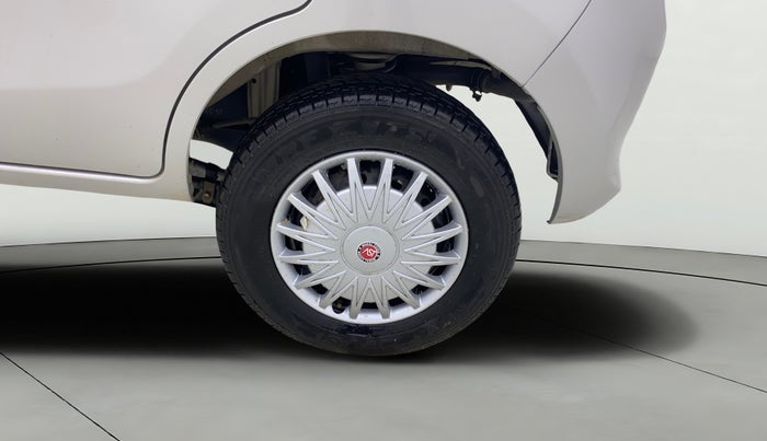 2017 Maruti Alto 800 LXI, Petrol, Manual, 70,340 km, Left Rear Wheel