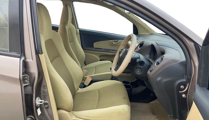 2013 Honda Brio V MT, Petrol, Manual, 41,753 km, Right Side Front Door Cabin