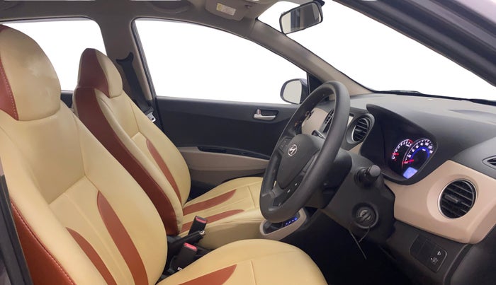 2019 Hyundai Grand i10 SPORTZ AT 1.2 KAPPA VTVT, Petrol, Automatic, 13,658 km, Right Side Front Door Cabin