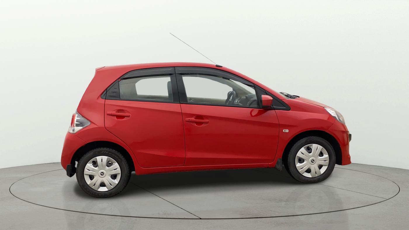 2013 Honda Brio S MT, Petrol, Manual, 75,030 km, Right Side View