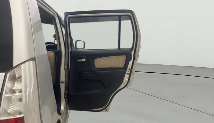 2018 Maruti Wagon R 1.0 VXI+ (O) MT, Petrol, Manual, 94,051 km, RHS Rear Door