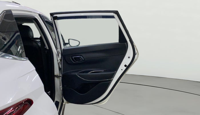 2023 Hyundai NEW I20 ASTA (O) 1.2 IVT, Petrol, Automatic, 55,036 km, RHS Rear Door