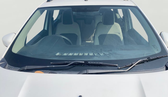 2020 Renault TRIBER RXT, Petrol, Manual, 61,393 km, Front Windshield