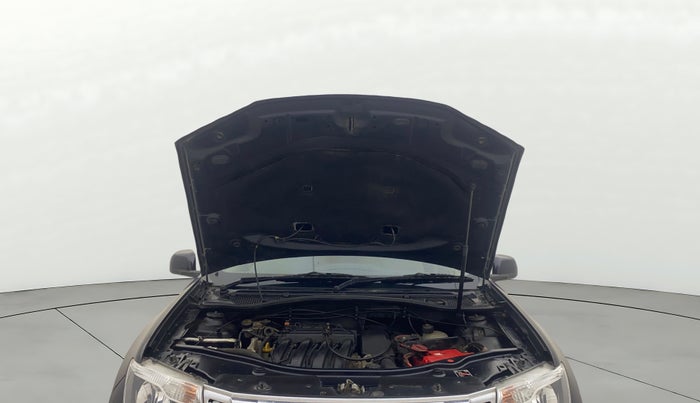 2014 Nissan Terrano XL (P), Petrol, Manual, 77,126 km, Open Bonet