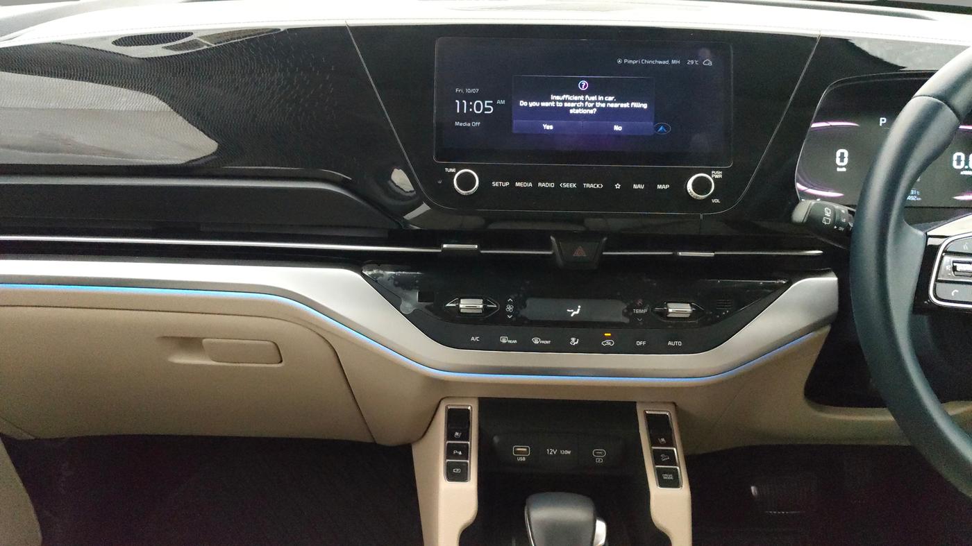 2022 KIA CARENS LUXURY PLUS 1.5 DIESEL AT 6 STR, Diesel, Automatic, 20,469 km, Air Conditioner