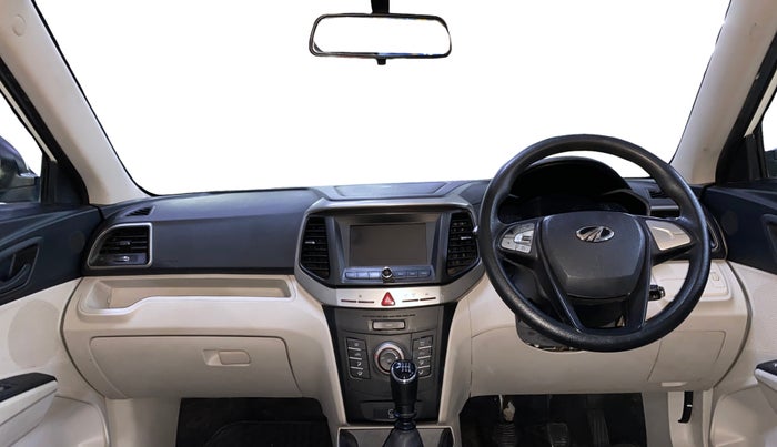 2019 Mahindra XUV300 W6 1.2 PETROL, Petrol, Manual, 83,366 km, Dashboard
