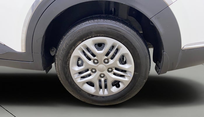 2024 KIA CARENS PRESTIGE 1.5 PETROL 7 STR, Petrol, Manual, 7,359 km, Left Rear Wheel