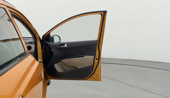 2014 Hyundai Grand i10 SPORTZ 1.2 KAPPA VTVT, Petrol, Manual, 49,805 km, RHS Front Door