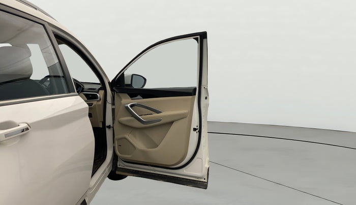 2021 MG HECTOR SHARP 2.0 DIESEL, Diesel, Manual, 84,312 km, RHS Front Door