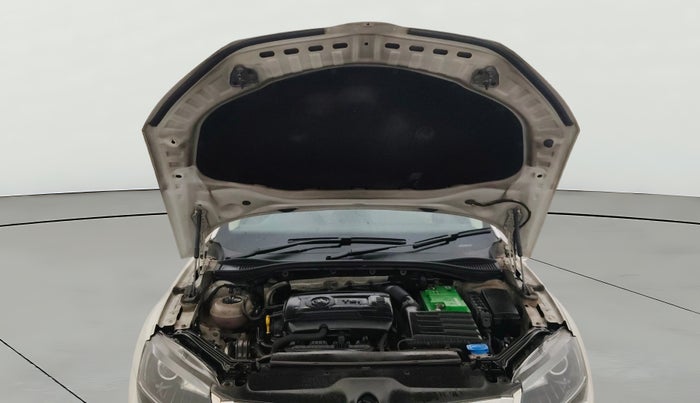 2016 Skoda Superb L&K 1.8 TSI AT, Petrol, Automatic, 44,516 km, Open Bonet